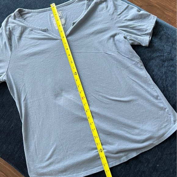 Women's Plus Terra & Sky Split Scoop Short Sleeve Top 1X - Picture 10 of 10